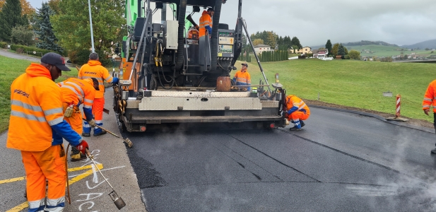 Low noise trail section in Switzerland using SELESTRADE with Selenizza and crumb rubber