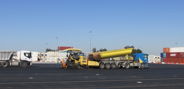 2016 phase of renforcement works on the Saint Nazaire container platform