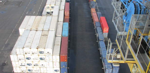 2016 phase of renforcement works on the Saint Nazaire container platform