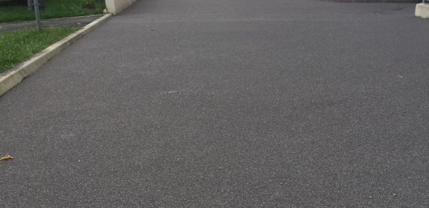 Construction works with gussasphalt in Milano - Italy